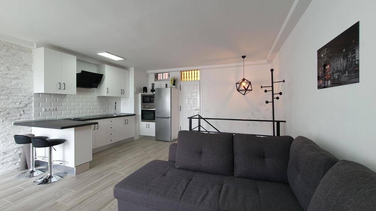 Seaside House Villa กันเดลาเรีย ภายนอก รูปภาพ